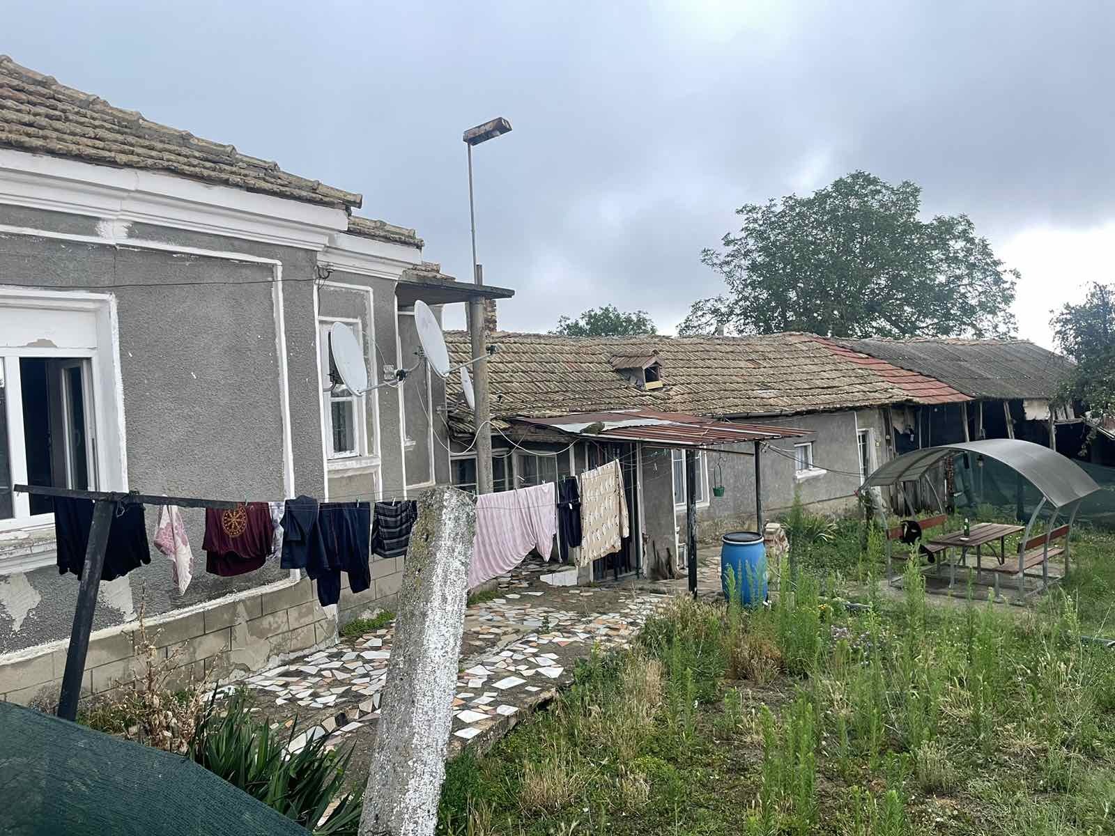 Продава КЪЩА, с. Мировци, област Шумен, снимка 11 - Къщи - 55405013