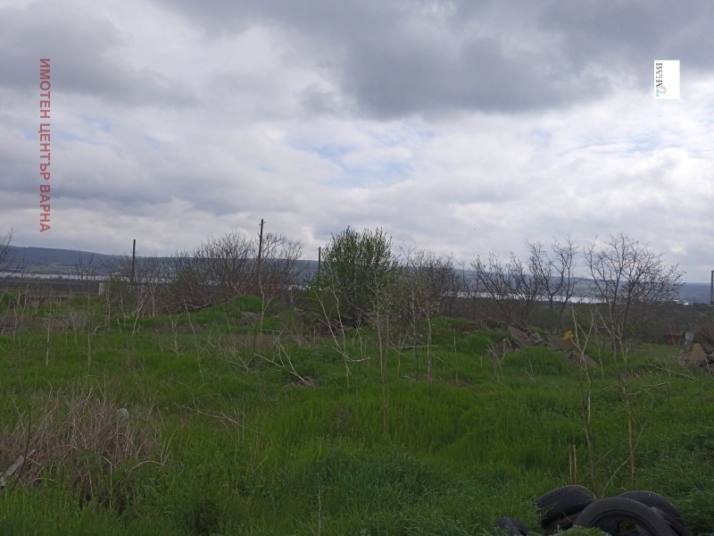 Продава ПАРЦЕЛ в град Варна, с. Тополи - 4464 кв.м / 358 000 € » 700 187.14 лв., ИМОТЕН ЦЕНТЪР ВАРНА