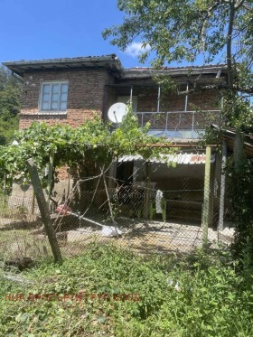 Продажба на имоти в с. Кости, област Бургас - изображение 4 