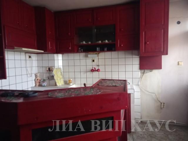 Продава КЪЩА, гр. Пазарджик, Руски, снимка 8 - Къщи - 45059723