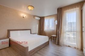 Продава  3-стаен, град София