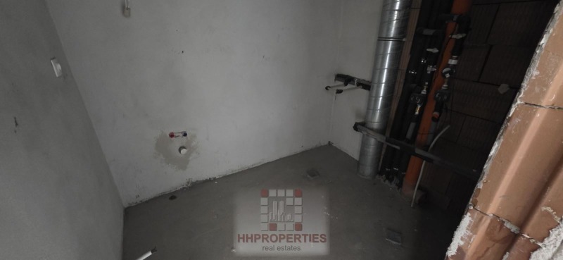Продава  2-стаен град Пловдив , Център , 74 кв.м | 43883973 - изображение [8]