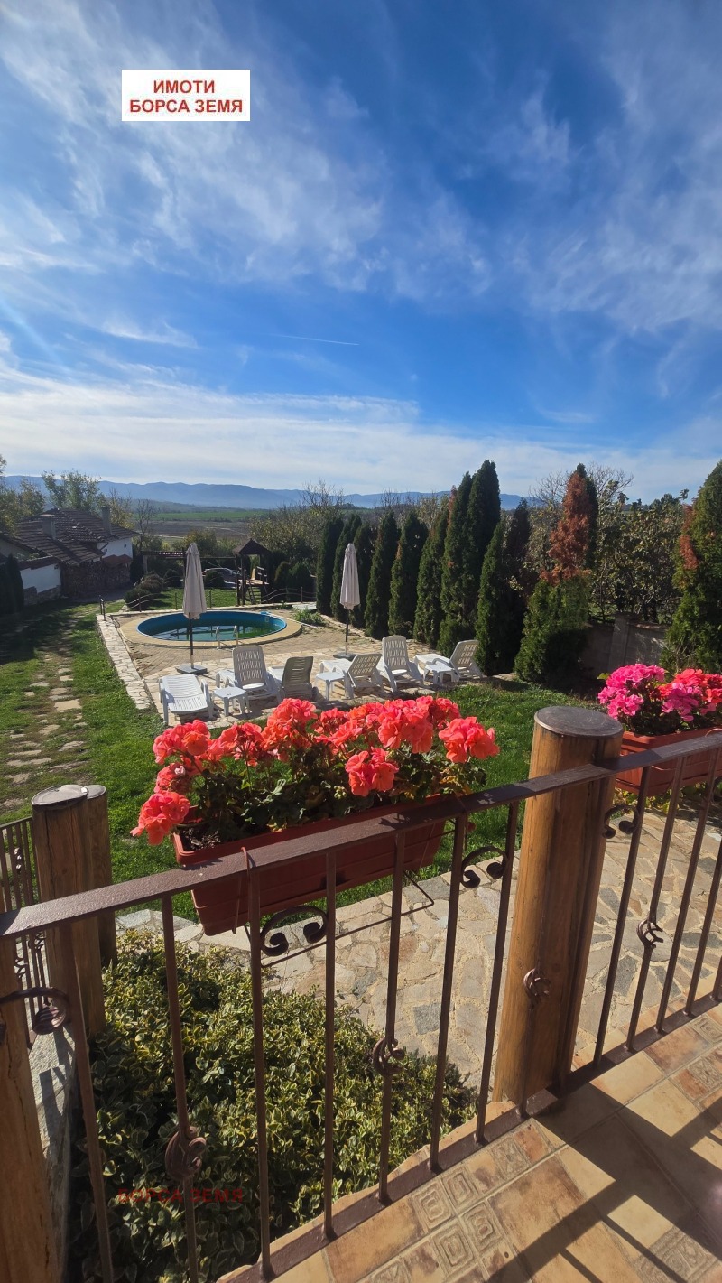 Продава ХОТЕЛ, гр. Върбица, област Шумен, снимка 3 - Хотели - 52305244