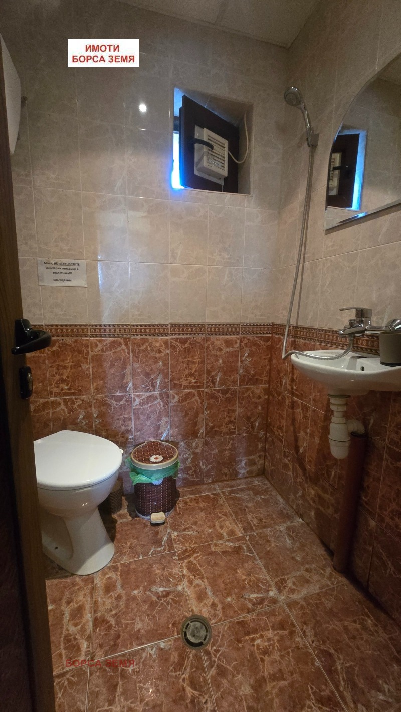 Продава ХОТЕЛ, гр. Върбица, област Шумен, снимка 11 - Хотели - 52305244