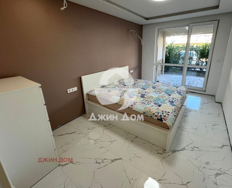 Продава  2-стаен град Бургас , Сарафово , 80 кв.м | 65928770 - изображение [4]