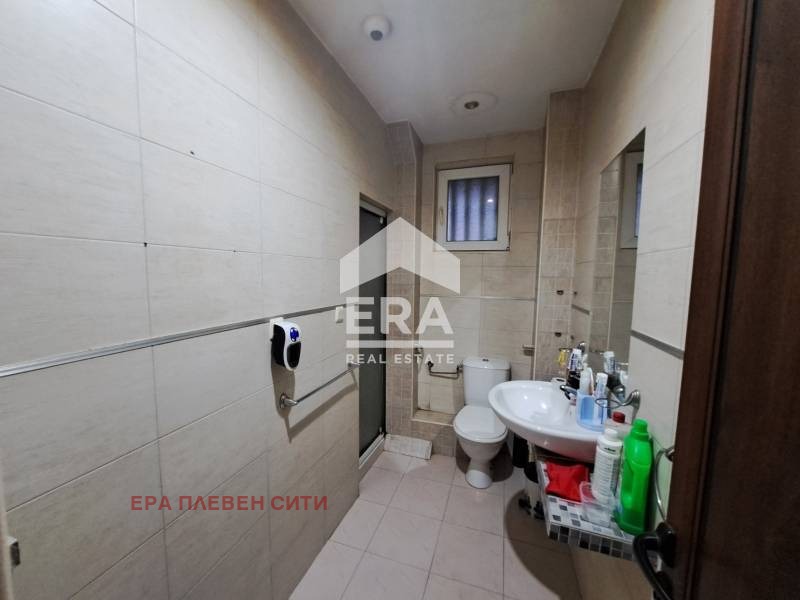 Продава 2-СТАЕН, гр. Плевен, Широк център, снимка 5 - Апартаменти - 53044900