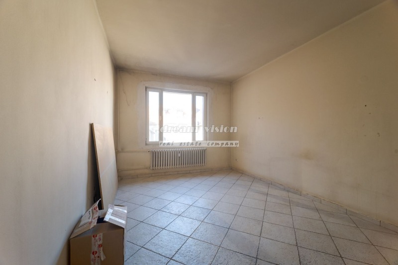 Продава 3-СТАЕН, гр. София, Център, снимка 6 - Апартаменти - 52489780