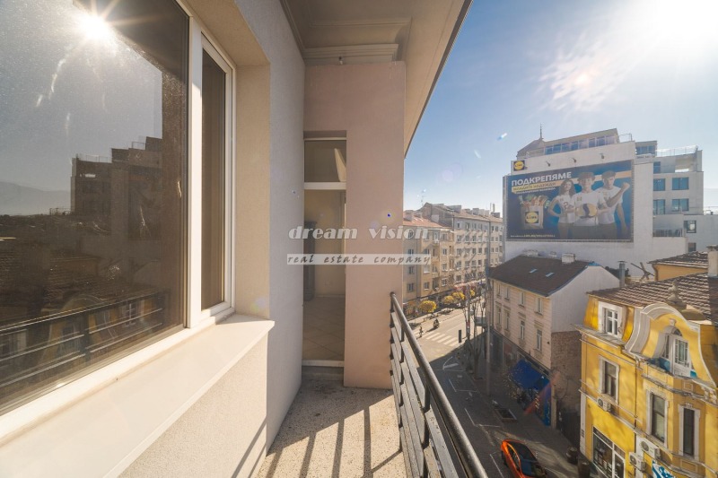 Продава 3-СТАЕН, гр. София, Център, снимка 4 - Апартаменти - 52489780