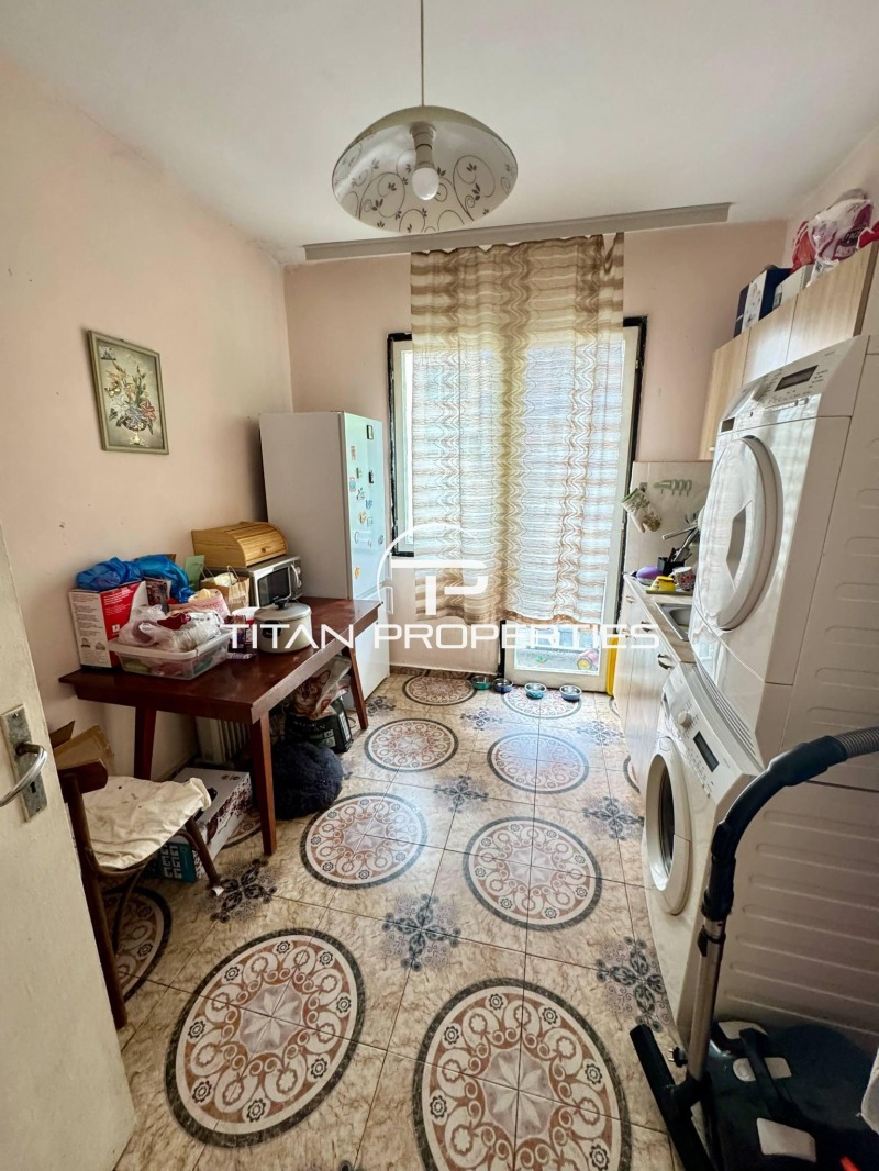 In vendita  1 camera da letto Plovdiv , Vastanicheski , 68 mq | 97385339 - Immagine [8]