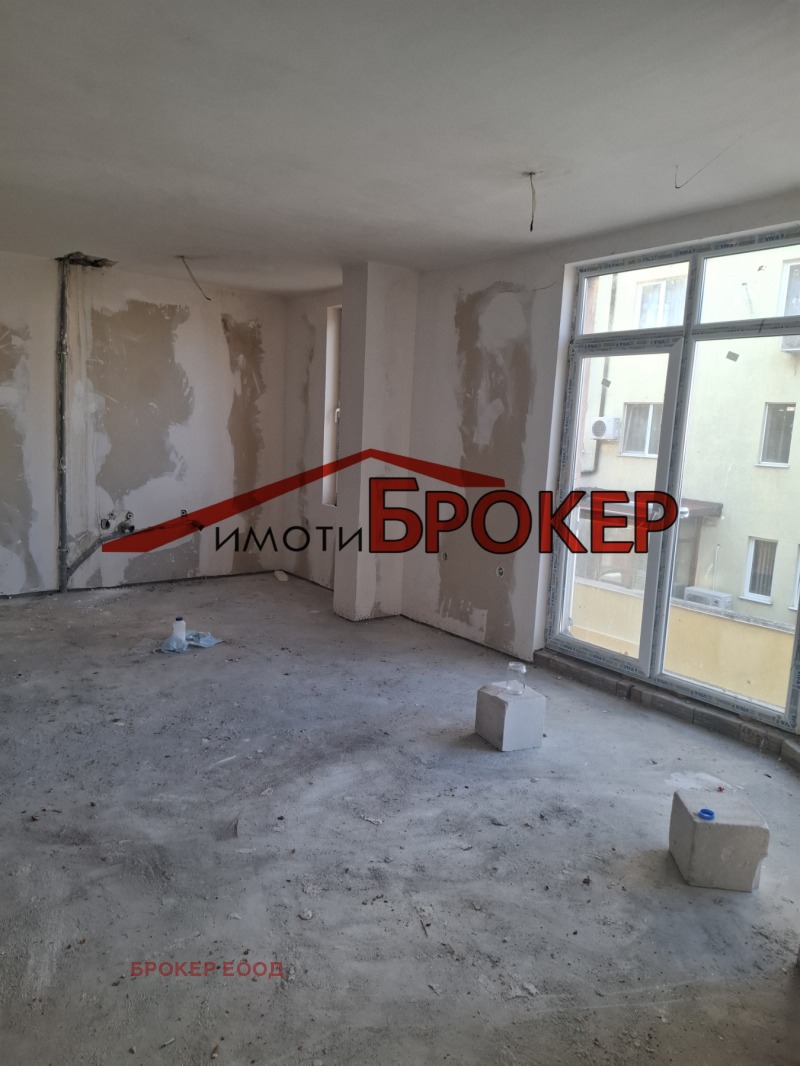 Продава  2-стаен град Сливен , Сини камъни , 88 кв.м | 64250015 - изображение [4]