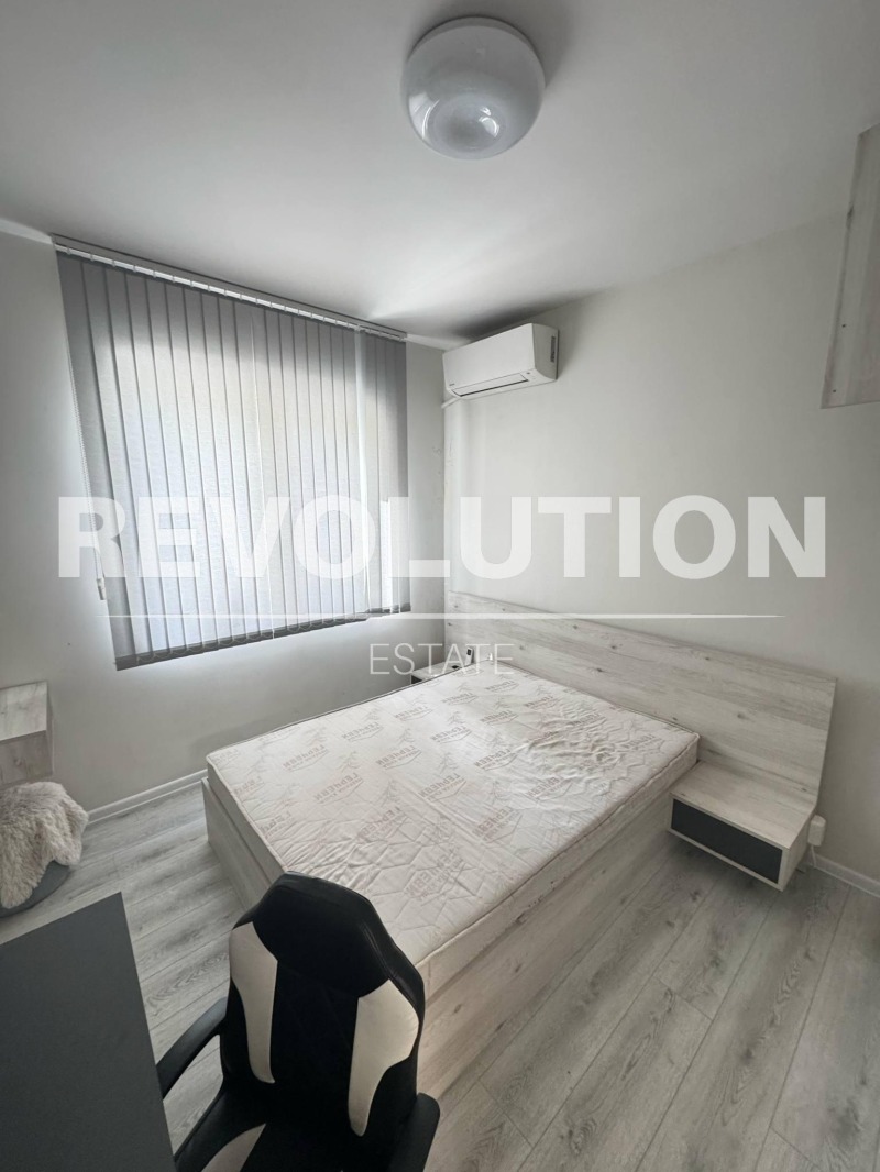 En venta  2 dormitorios Plovdiv , Trakiya , 75 metros cuadrados | 56979945 - imagen [4]