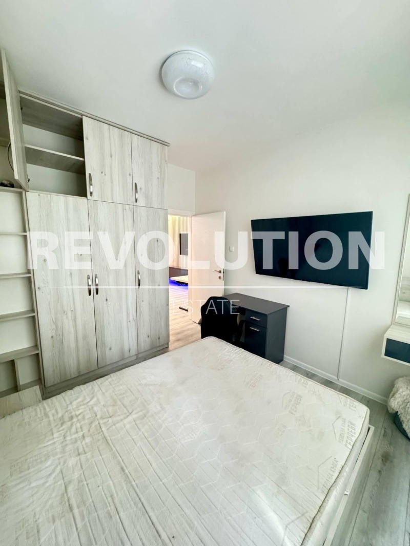 En venta  2 dormitorios Plovdiv , Trakiya , 75 metros cuadrados | 56979945 - imagen [15]