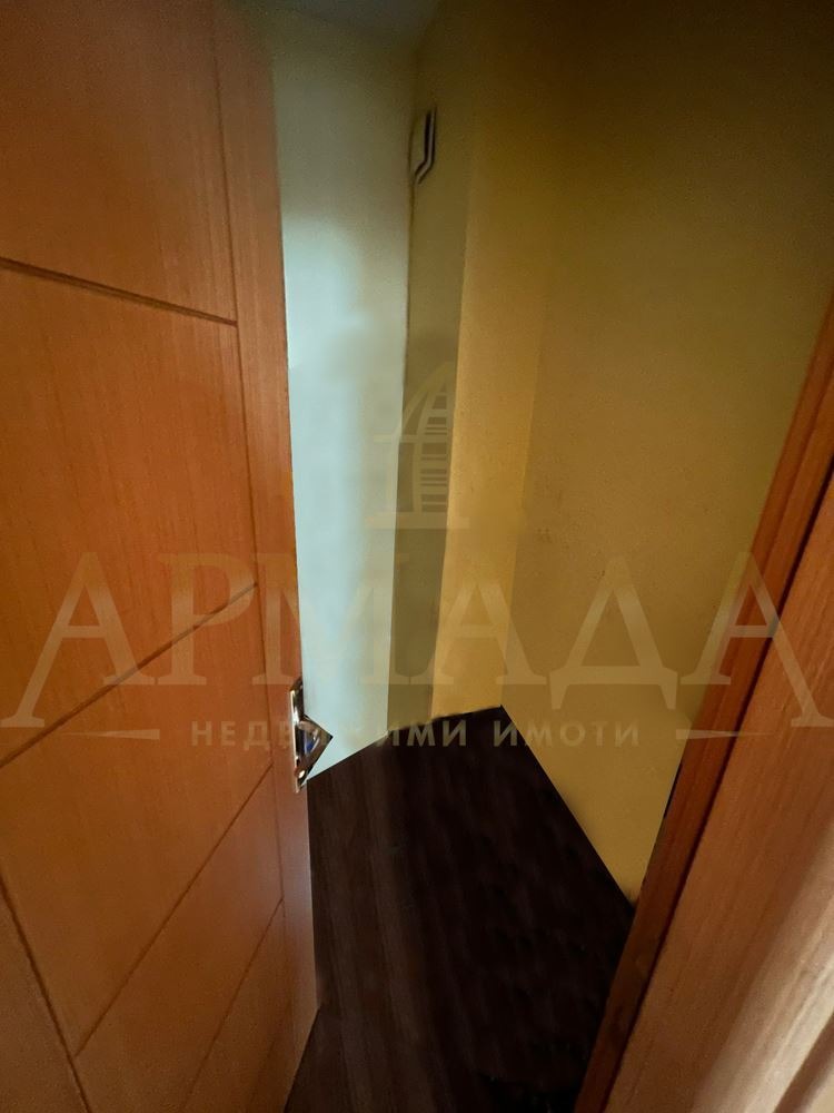 For Sale  2 bedroom Plovdiv , Trakiya , 111 sq.m | 95711372 - image [8]