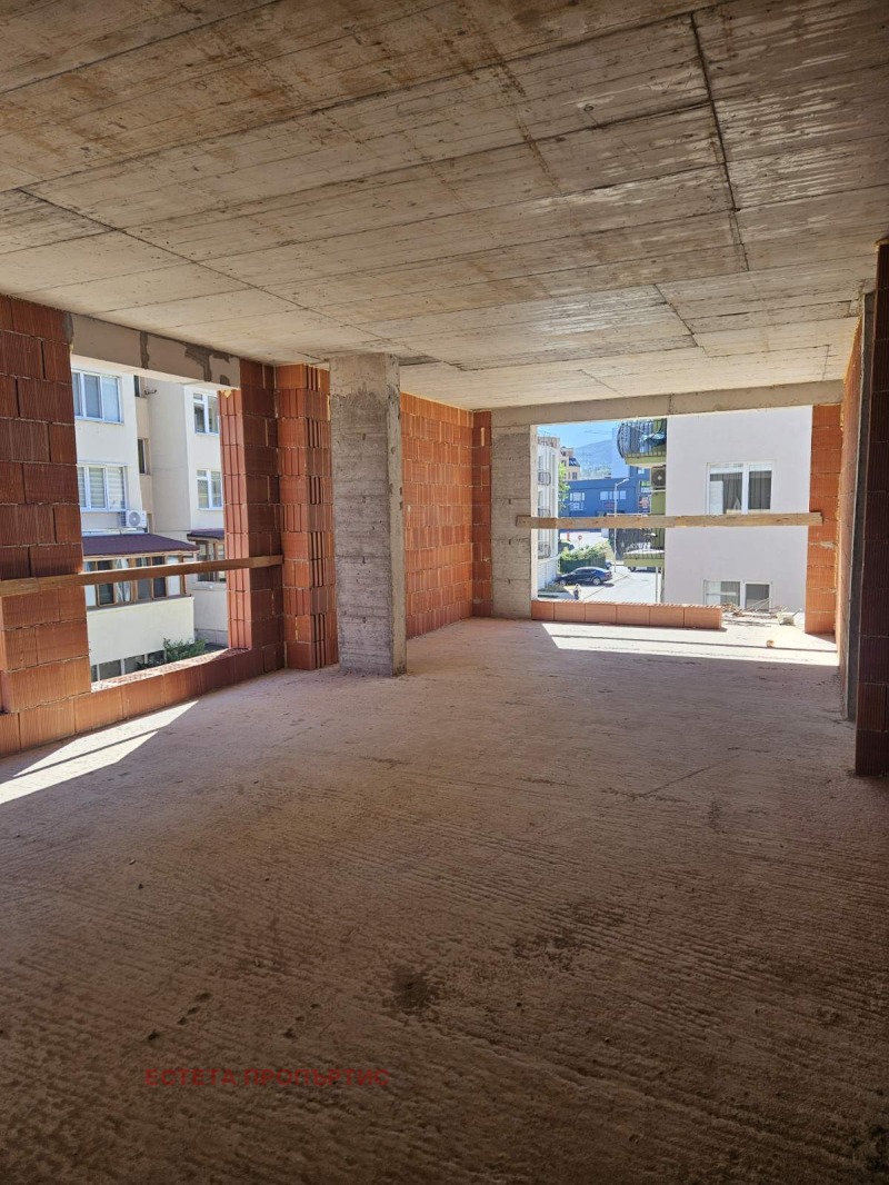 Na sprzedaż  3 sypialnie Sofia , Malinowa dolina , 149 mkw | 67926226