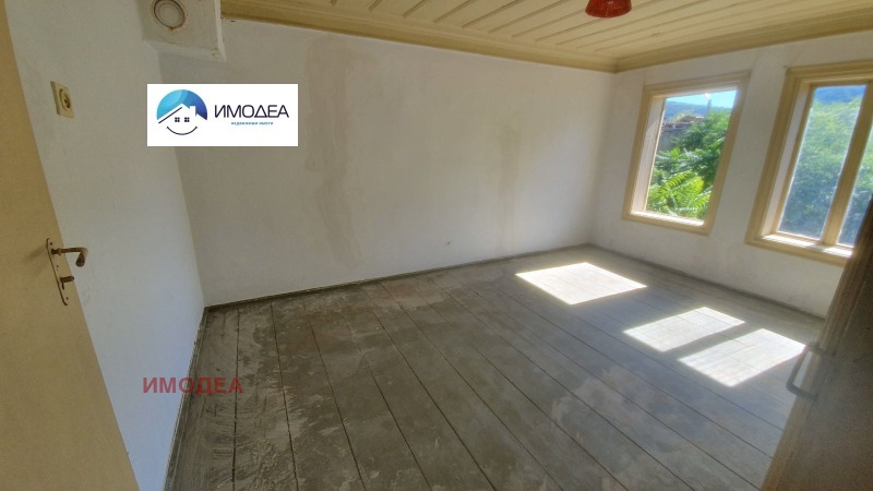 Na prodej  Dům oblast Veliko Tarnovo , Mindja , 140 m2 | 30055540 - obraz [3]