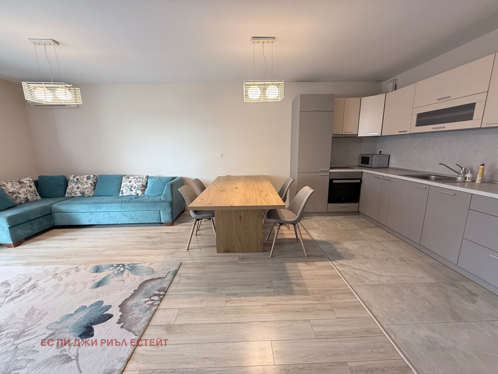 Продава 3-СТАЕН, гр. София, Банишора, снимка 2 - Апартаменти - 53981341