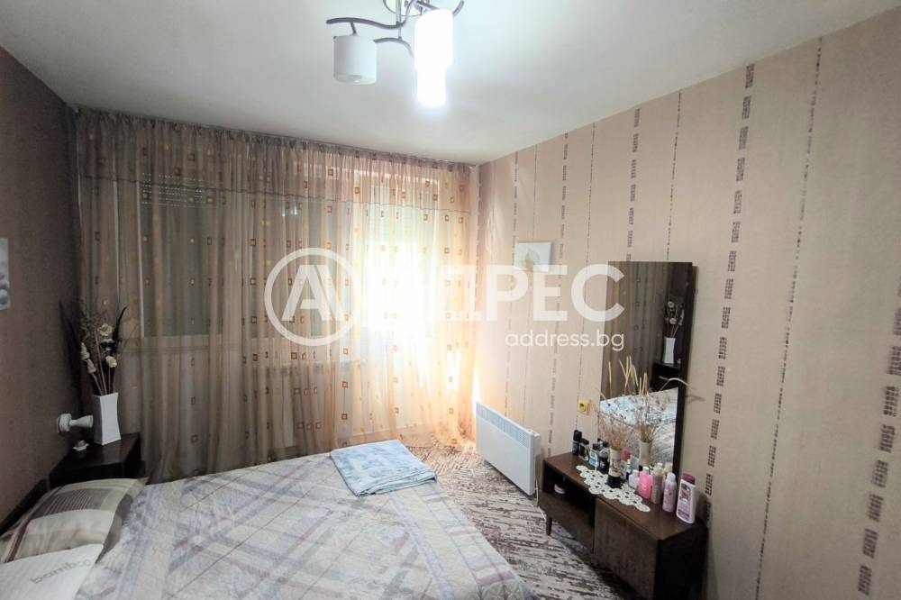 Продава 3-СТАЕН, гр. Разград, Център, снимка 4 - Апартаменти - 55839856