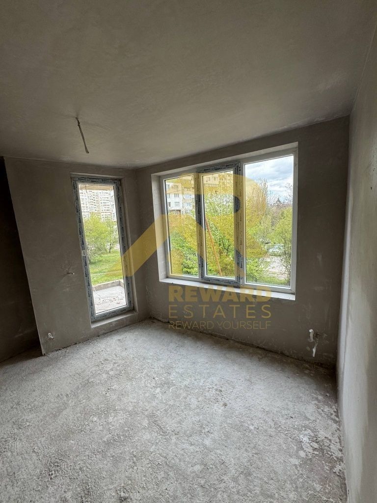 Продава  2-стаен град София , Надежда 4 , 57 кв.м | 90793257