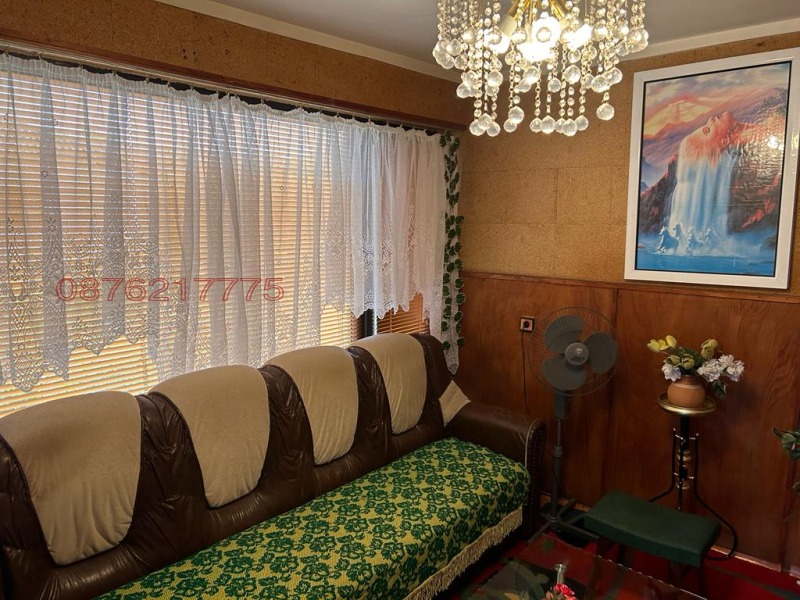 Продава КЪЩА, с. Ловец, област Търговище, снимка 5 - Къщи - 52770922