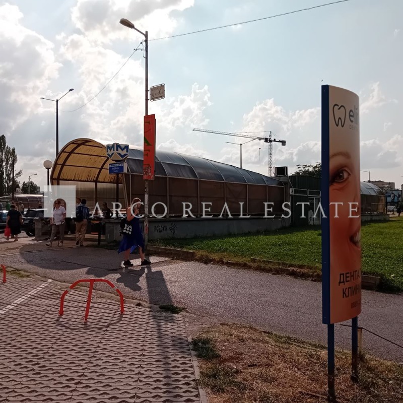 Продава ГАРАЖ, ПАРКОМЯСТО, гр. София, Люлин - център, снимка 2 - Гаражи и паркоместа - 52687217