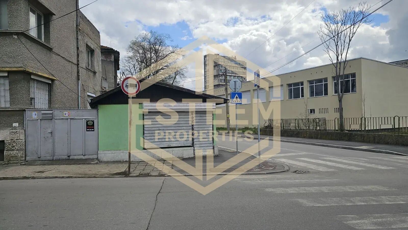 Продава МАГАЗИН, гр. Русе, Широк център, снимка 2 - Магазини - 54222749