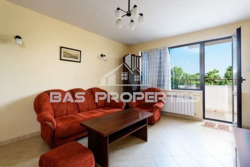 Продава 2-СТАЕН, гр. София, Бъкстон