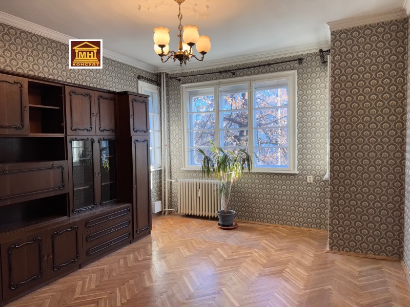 For Sale  2 bedroom Sofia , Tsentar , 116 sq.m | 30233336