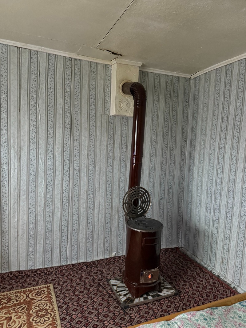 Продава КЪЩА, с. Гурково, област Добрич, снимка 6 - Къщи - 53225655