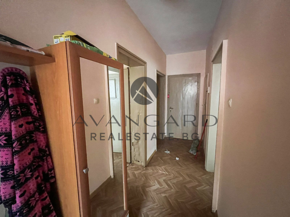 Продава ЕТАЖ ОТ КЪЩА, гр. Пловдив, Кършияка, снимка 6 - Етаж от къща - 54063595