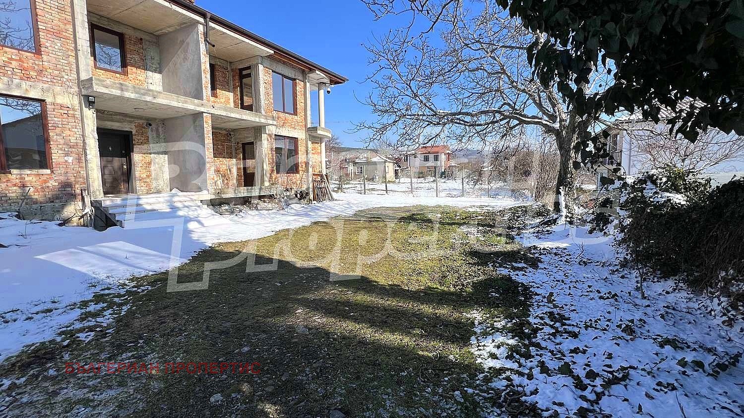 Продава КЪЩА, с. Кошарица, област Бургас, снимка 2 - Къщи - 49258786
