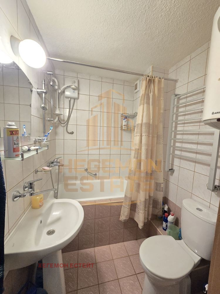 Myytävänä  1 makuuhuone Varna , Ljatno kino Trakija , 70 neliömetriä | 54482469 - kuva [7]