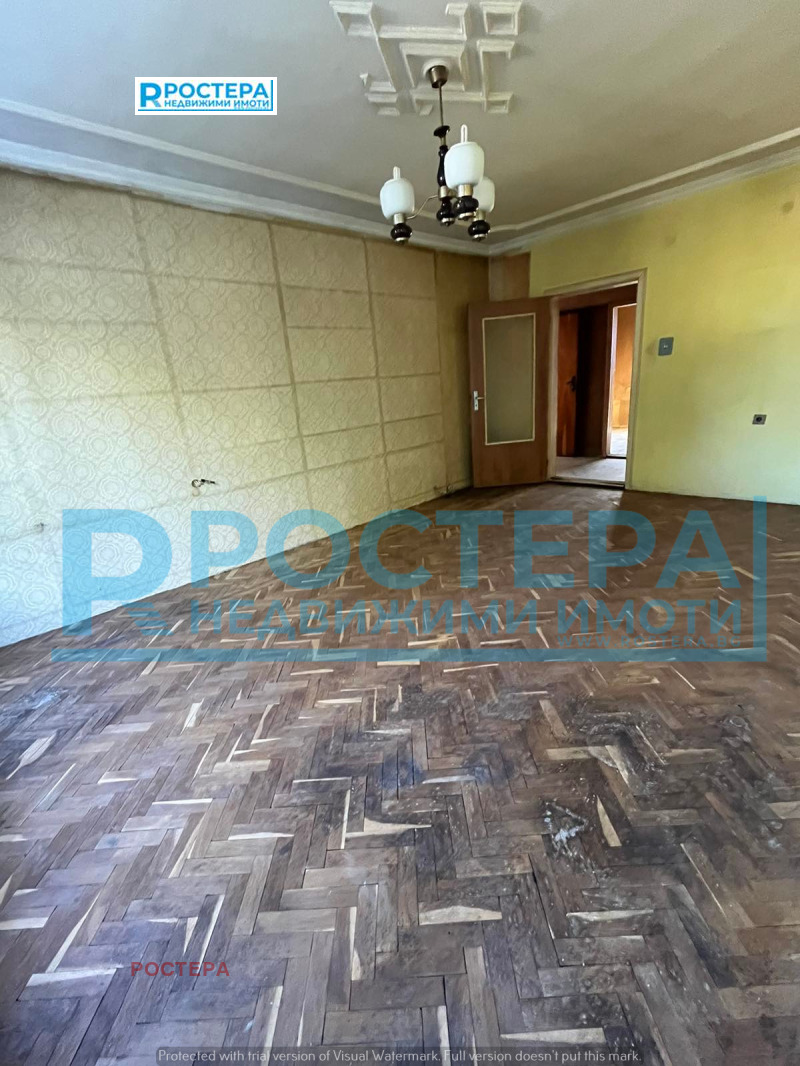 Продава  3-стаен град Търговище , Център , 90 кв.м | 23589878 - изображение [2]