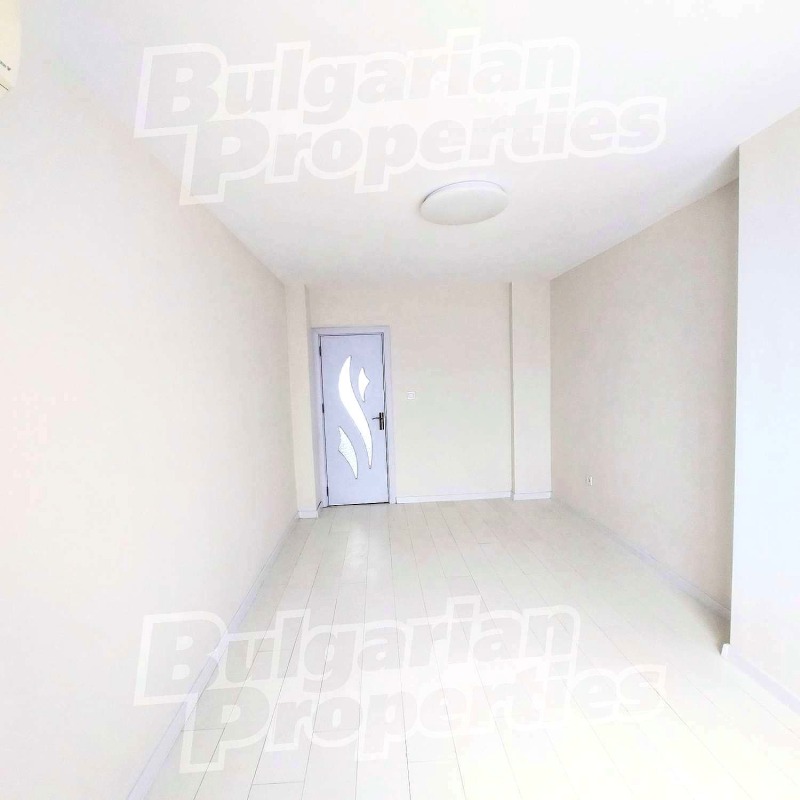 Продава  3-стаен, град Варна, Погреби •  105 000 EUR • ID 58851079 — holmes.bg - [1] 