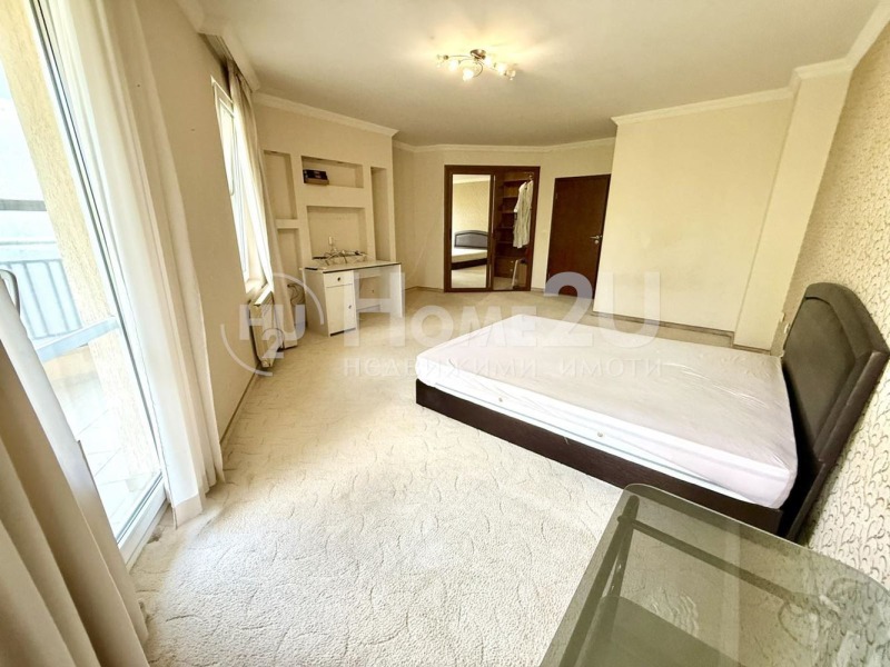 En venta  2 dormitorios Varna , Vazrazhdane 1 , 130 metros cuadrados | 63170804 - imagen [8]