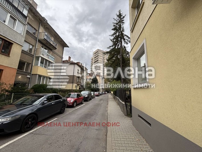 Продава 3-СТАЕН, гр. София, Лозенец, снимка 2 - Апартаменти - 53238204