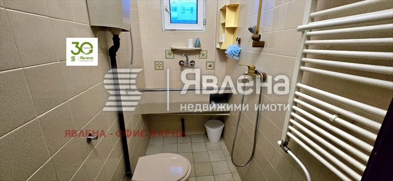 Продава МНОГОСТАЕН, гр. Варна, Лятно кино Тракия, снимка 10 - Апартаменти - 55773013