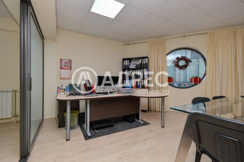 Продава ОФИС, гр. Бургас, Лазур, снимка 10 - Офиси - 52685480