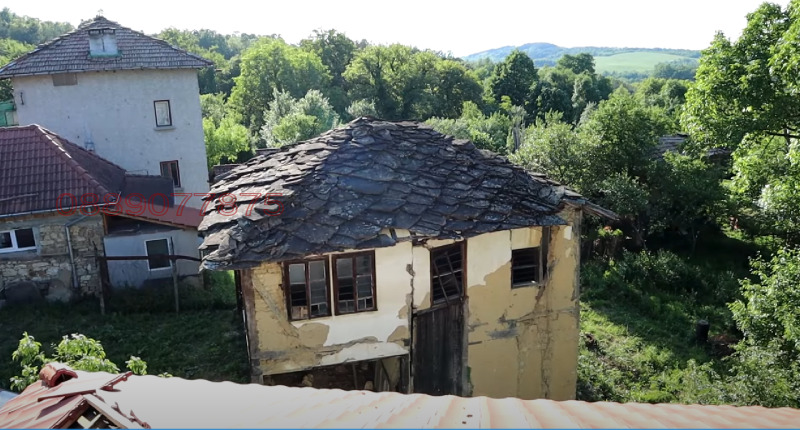 Продава КЪЩА, гр. Габрово, Рачевци, снимка 2 - Къщи - 53498476