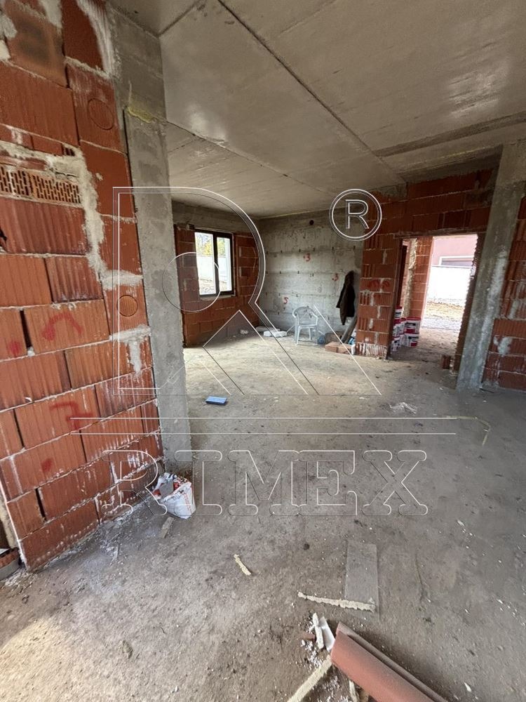 Продава КЪЩА, с. Белащица, област Пловдив, снимка 9 - Къщи - 52809846