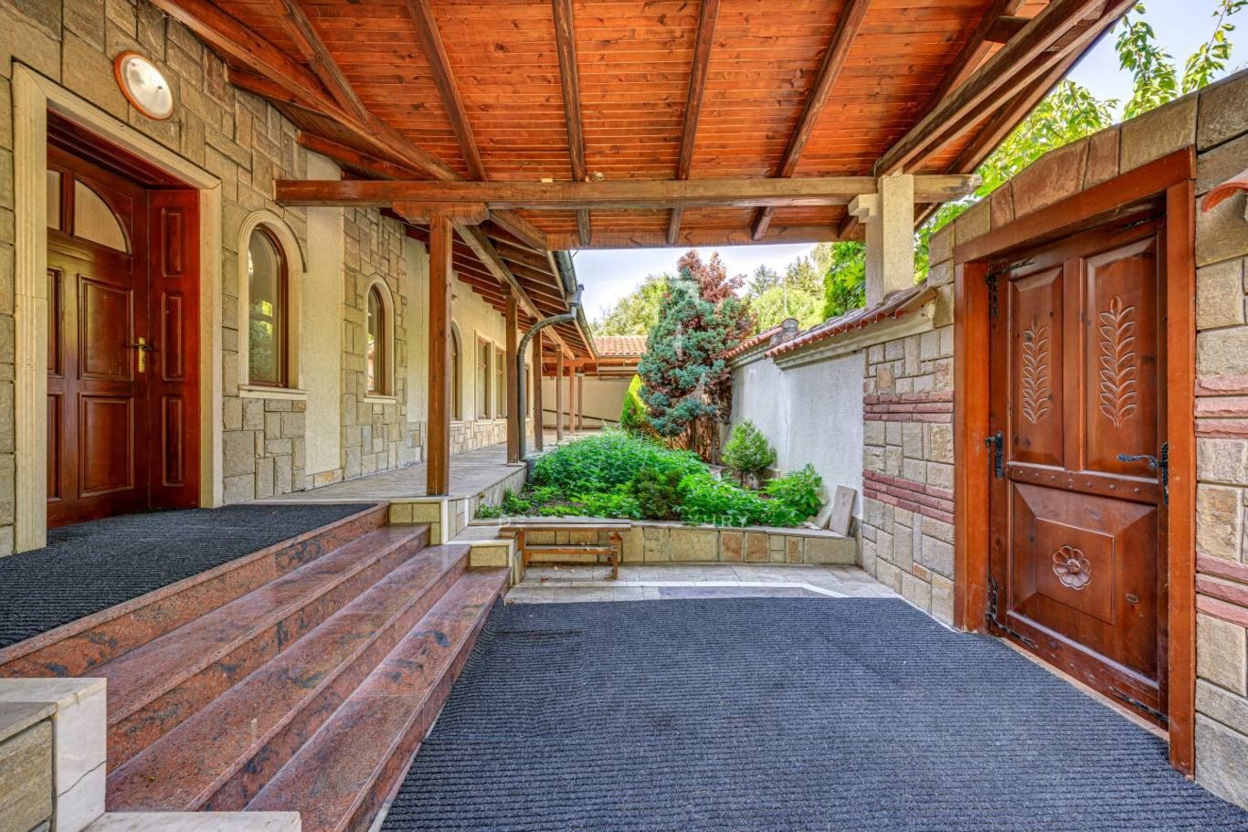 Продава КЪЩА, гр. София, гр. Банкя, снимка 3 - Къщи - 54202321