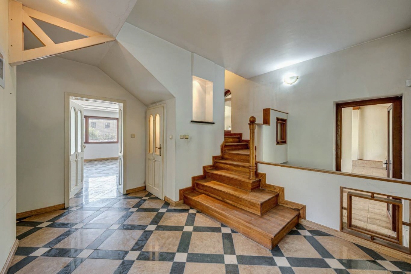 Продава КЪЩА, гр. София, гр. Банкя, снимка 5 - Къщи - 54202321