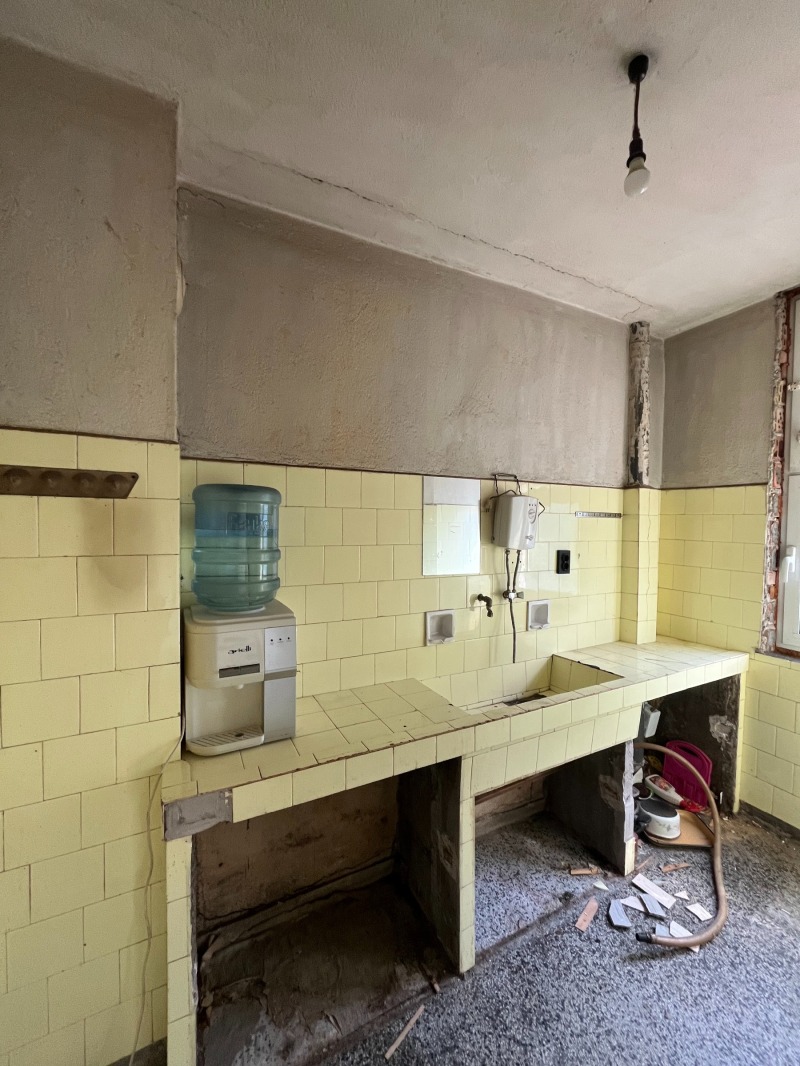 Продава  4-стаен област Стара Загора , гр. Казанлък , 105 кв.м | 18500656 - изображение [4]