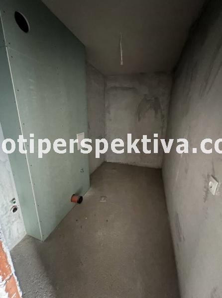 Продава МНОГОСТАЕН, гр. Пловдив, Кючук Париж, снимка 4 - Апартаменти - 52332542