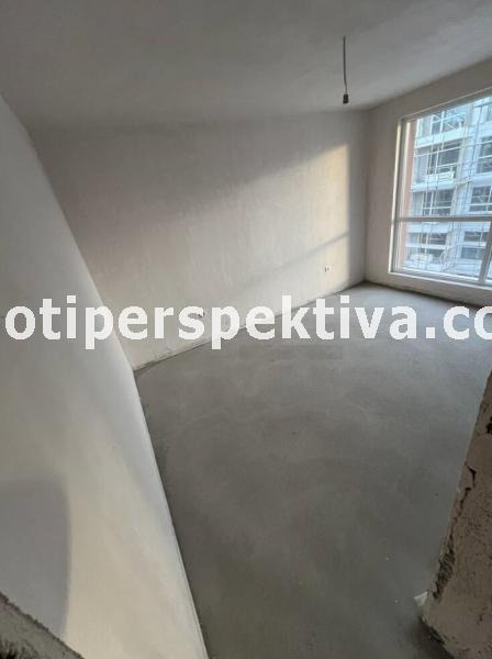 Продава МНОГОСТАЕН, гр. Пловдив, Кючук Париж, снимка 3 - Апартаменти - 52332542