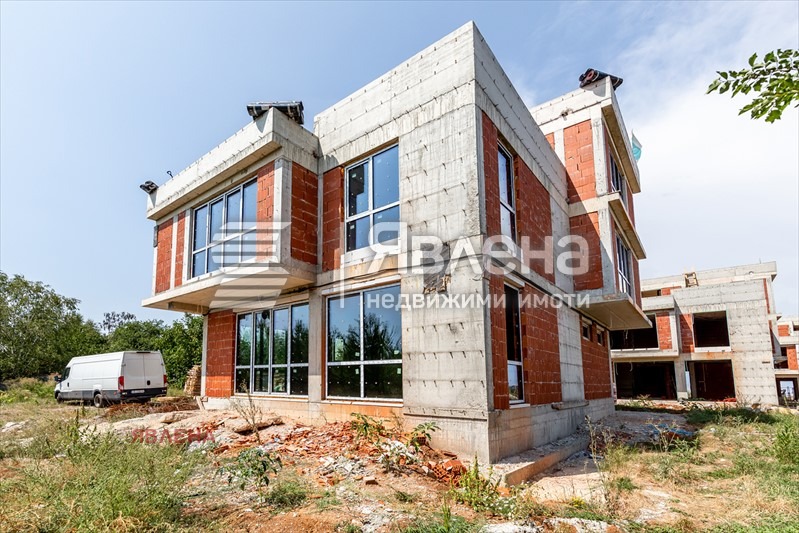 De vânzare  Casa Sofia , Ivaniane , 275 mp | 16460533 - imagine [2]