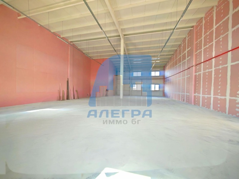 Te koop  Industrie gebouw Sofia , Ilijantsi , 4573 m² | 81200242 - afbeelding [3]