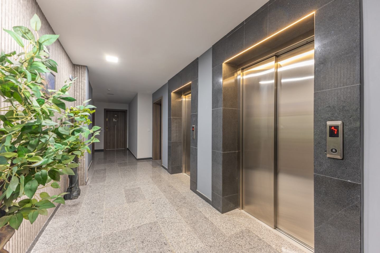Продава 2-СТАЕН, гр. Варна, Бриз, снимка 4 - Апартаменти - 56253079