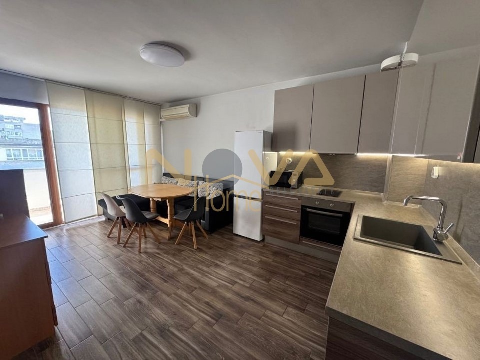 Продава 3-СТАЕН, гр. Варна, Чайка