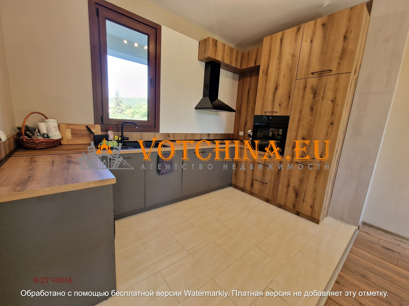 Продава КЪЩА, гр. Балчик, област Добрич, снимка 4 - Къщи - 56122969