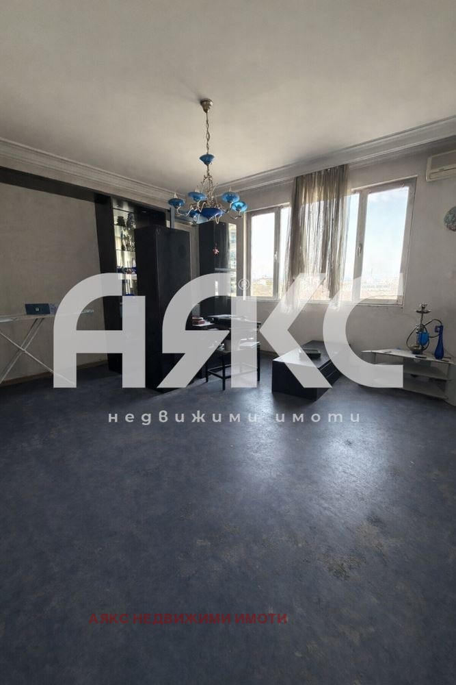 Продава 2-СТАЕН, гр. София, Оборище